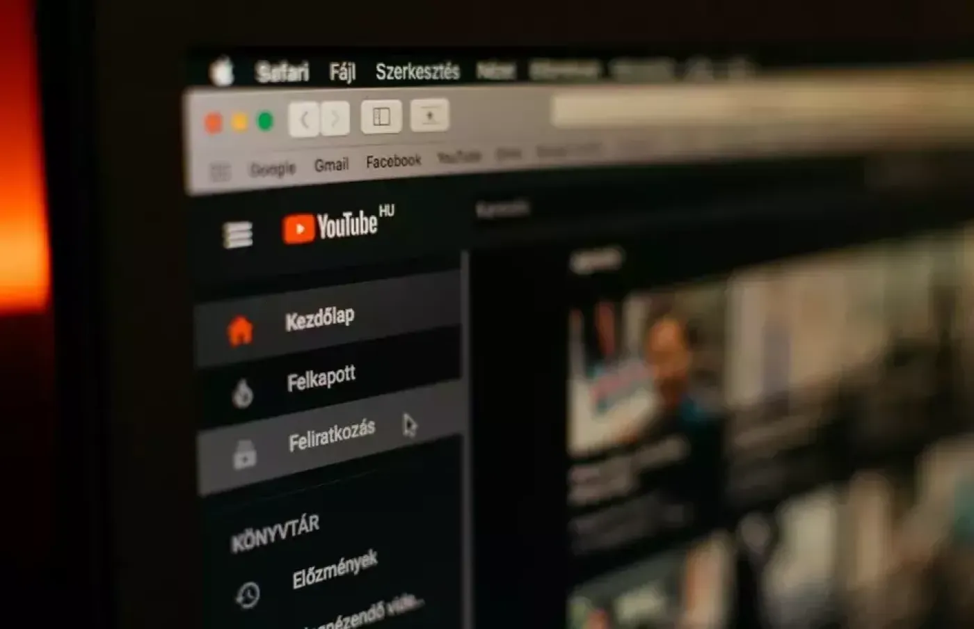 YouTube Ubah Aturan: Kata Kasar Tak Lagi Hapus Monetisasi Konten Kreator