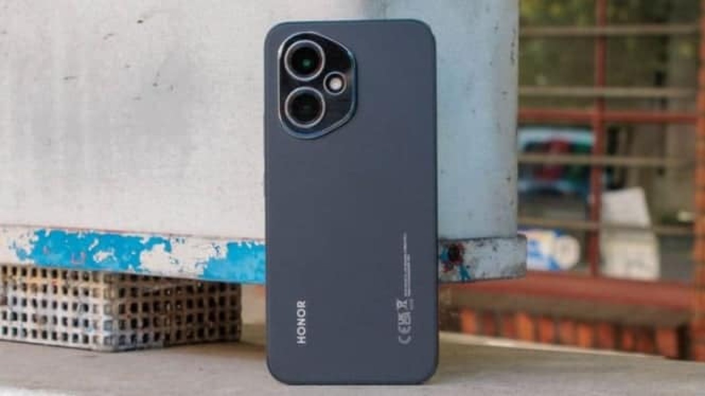 Honor 400, Smartphone Kamera 200 MP dan Baterai 6000 mAh, Pilihan Tepat Temani Liburan