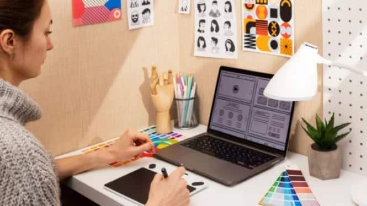 7 Tips Ampuh Bikin Baterai Laptop Tahan 2 Hari Saat Dipakai Aktivitas Berat