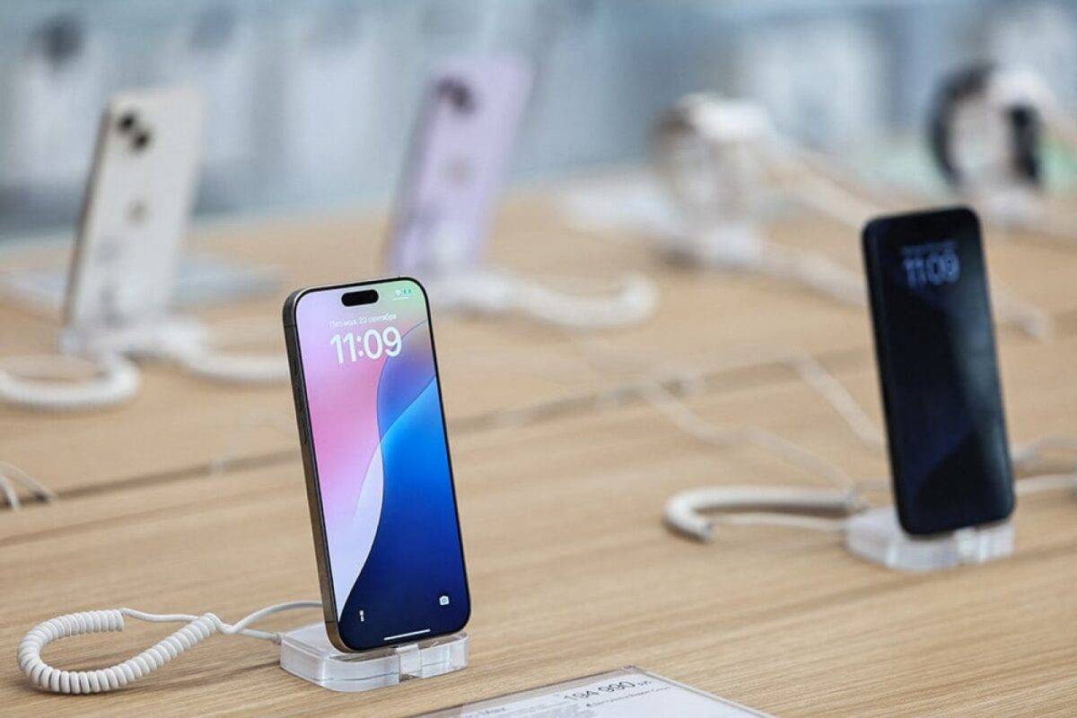 Bocoran iPhone 17e: Satu Kamera, Dynamic Island, Harga Lebih Murah 2025