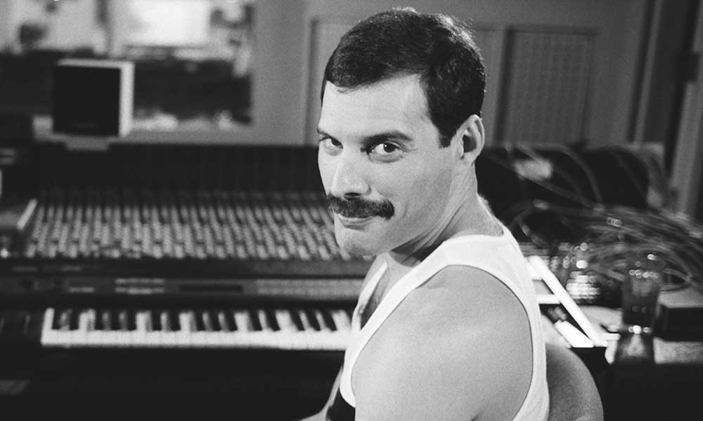 Statusnya Diragukan, Putri Rahasia Freddie Mercury Akhirnya Buka Suara