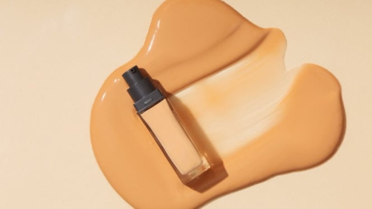 5 Foundation Waterproof Terpopuler 2025, Anti Longsor & Cocok untuk Hujan-Hujanan