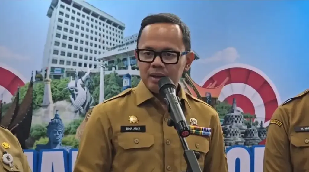 Wamendagri Dorong Pemda Maksimalkan Beasiswa untuk Kebijakan Publik Efektif