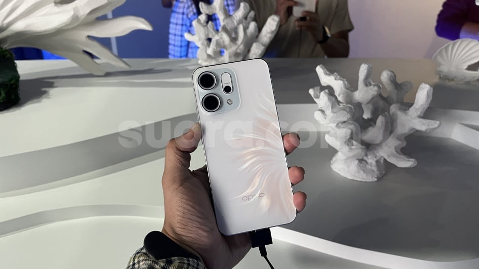 Oppo Reno 15 Hadir dengan Dimensity 8450 dan Sensor Samsung 200 MP, Seperti Apa Spesifikasinya?