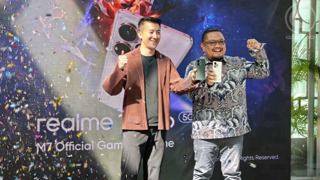 Kolaborasi realme & MOONTON Games, realme 15 Pro 5G Jadi Smartphone Resmi M7 World Championship!