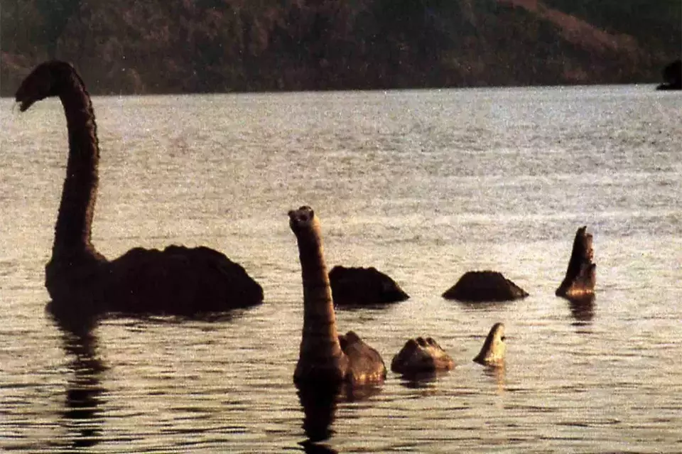 Penampakan Monster Loch Ness Terekam, Ukurannya Setara 3 Orang Dewasa