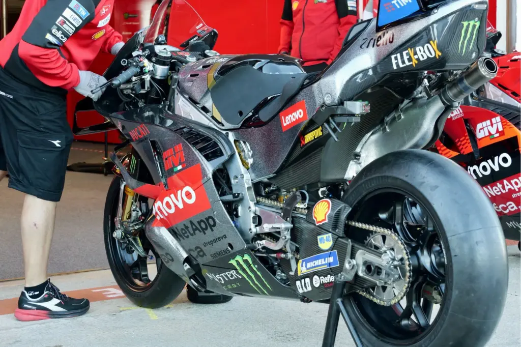 Seluruh Pebalap Ducati Akan Gunakan Mesin 2025 di MotoGP Musim 2026