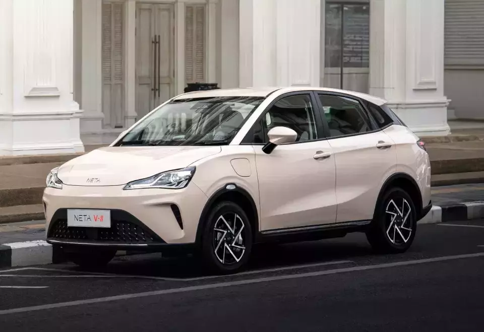 8 Mobil Listrik Ekonomis Jarak Tempuh Terjauh, Pilihan Terbaik untuk Touring Jarak Jauh