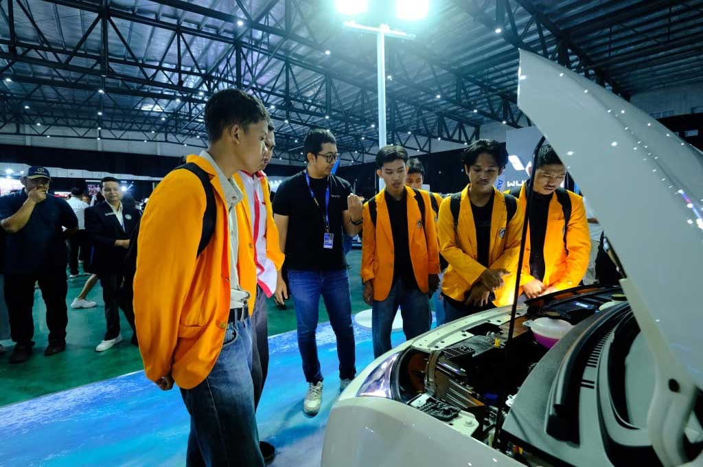 GIIAS Makassar Hadirkan Wadah Edukasi untuk Pelajar Tingkatkan Pengetahuan Otomotif