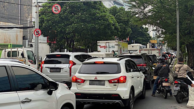 Ini Jam-Jam Macet Horor di Jakarta: Waktu Puncak yang Harus Dihindari Pengendara
