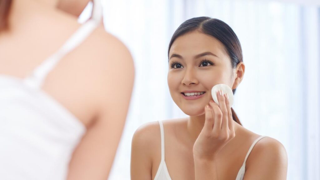 5 Rekomendasi Hydrating Toner Terbaik untuk Kulit Lembap Setelah Eksfoliasi