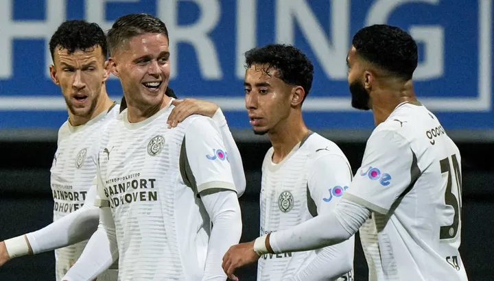 Prediksi dan Susunan Pemain Terbaru FC Utrecht vs PSV Eindhoven, Siapa Favorit Menang?