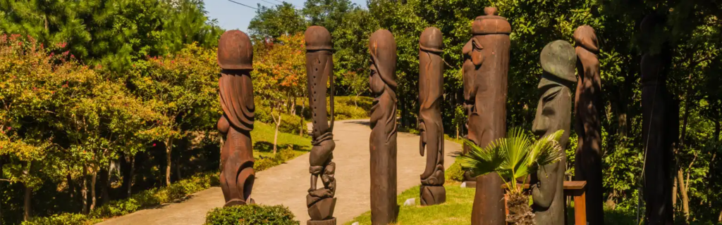 Taman Haesindang Samcheok: Destinasi Unik dengan Legenda Menarik di Korea Selatan