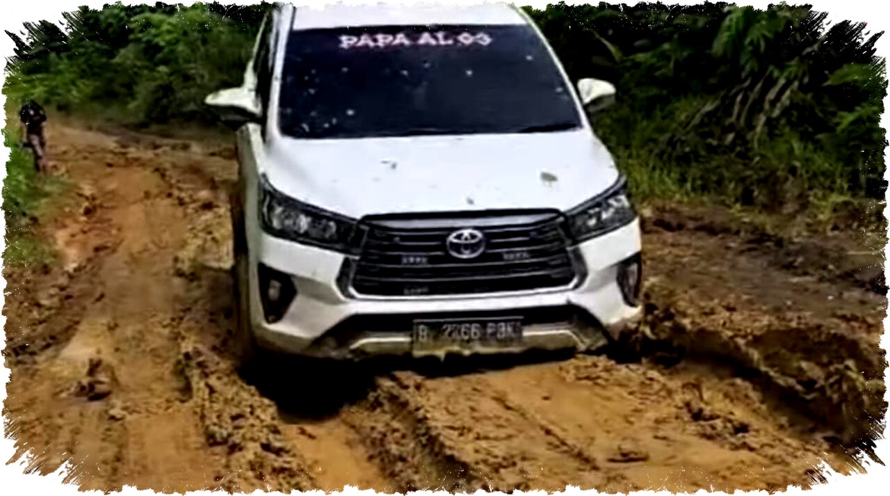 Suspensi Empuk Innova Reborn 2.4: Solusi Nyaman untuk Perjalanan Panjang Tanpa Lelah