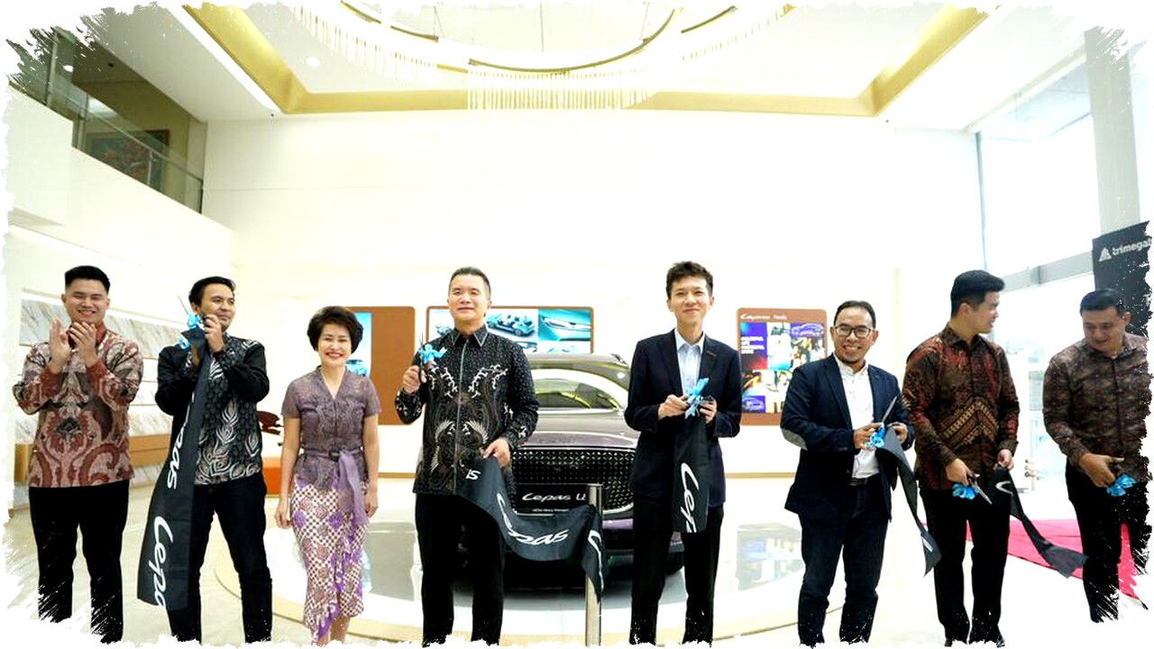Lepas Resmikan Dealer Ketiga di Bekasi dengan SPKLU Ultra Fast Charging dan Layanan Body & Paint