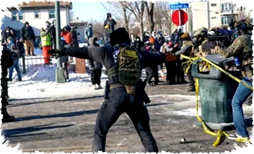 Perawat di Minneapolis Meninggal Usai Insiden Tembak Polisi Federal, Simak Kronologinya