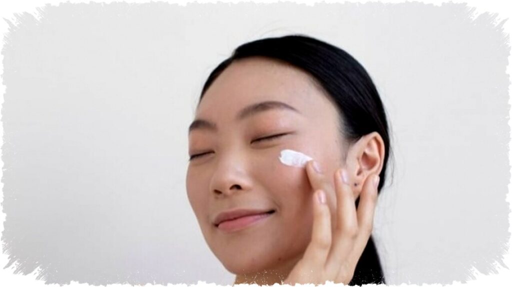 4 Rekomendasi Tone Up Day Cream Panthenol untuk Kulit Cerah Instan & Skin Barrier Kuat