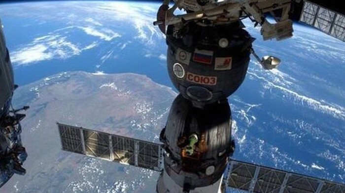 Virus Pembunuh Bakteri dari ISS Kembali ke Bumi, Hasilnya Tingkatkan Terapi Antibiotik Resisten