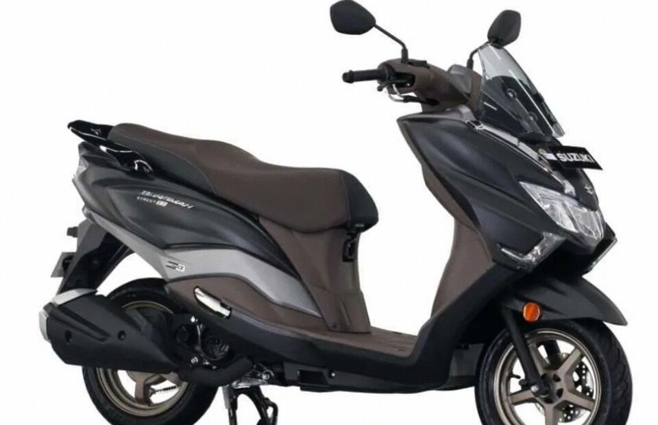Rahasia Kenyamanan Maxi Scooter Suzuki Burgman 125 ADX 2026: Mesin Halus dan Hemat BBM