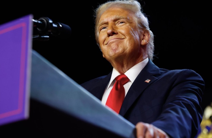 Pengetatan Visa Meluas, Trump Hentikan Akses Visa ke Puluhan Negara