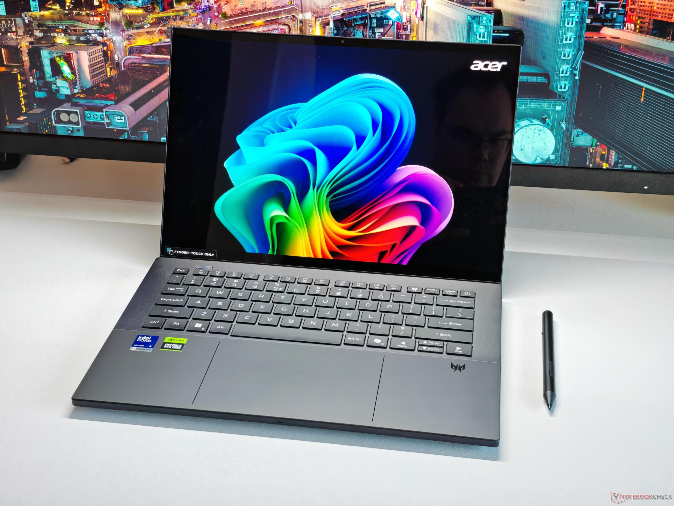 Adu Kuat Laptop Gaming Tipis: Acer Predator Triton vs Asus ROG G14 & Razer Blade 14