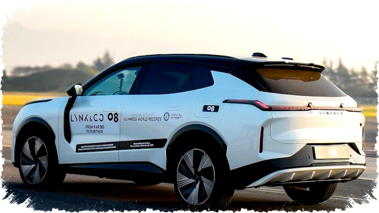 Lynk Co 08 Pecahkan Rekor Guinness Jarak Tempuh Terjauh SUV Hybrid, Bukti Teknologi Super Hybrid Siap Taklukkan Jalanan Indonesia