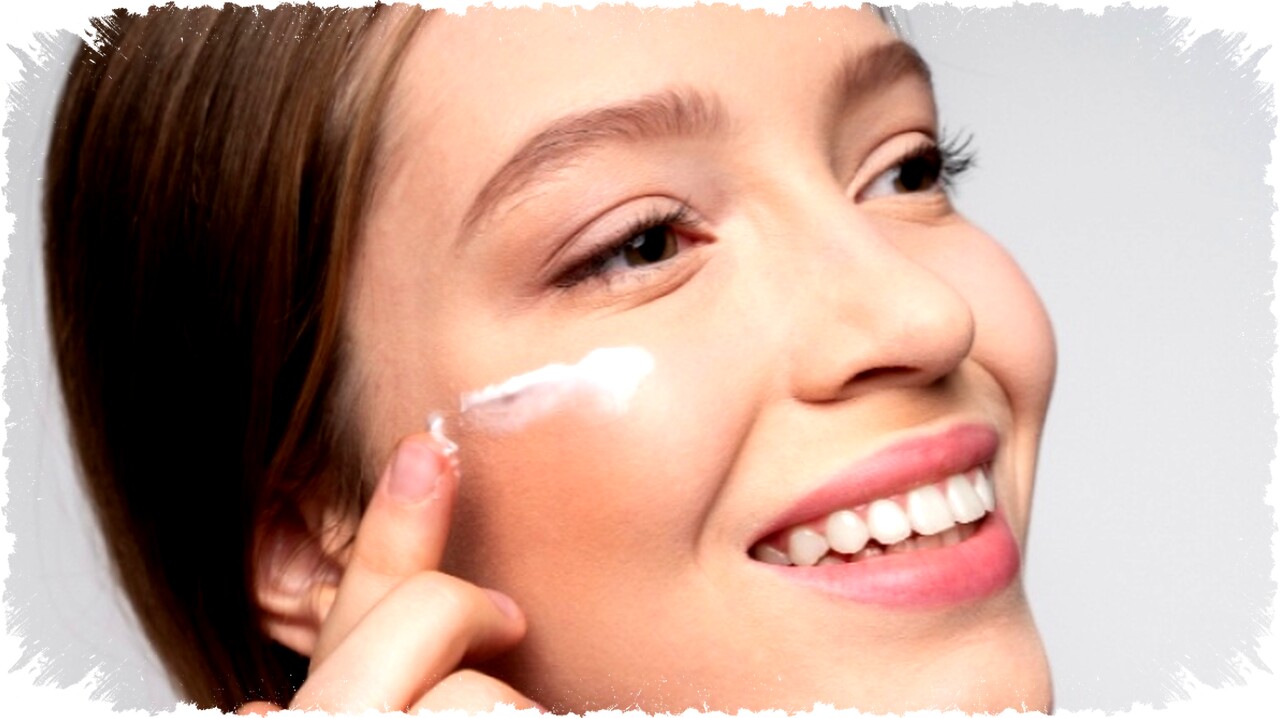 5 Sunscreen Lokal Finish Glowing untuk Kulit Kering, Rahasia Wajah Fresh dan Terhidrasi Sepanjang Hari!