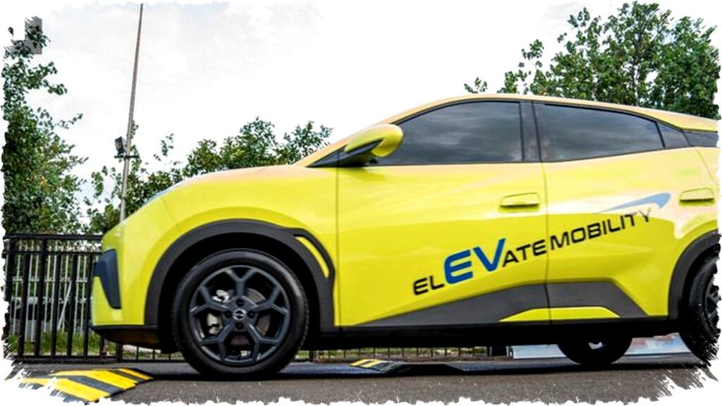 BYD Catat 1.300 Test Drive di IIMS 2026 dengan ATTO 1 Dominasi Minat dan Raih Penghargaan Best EV City Car