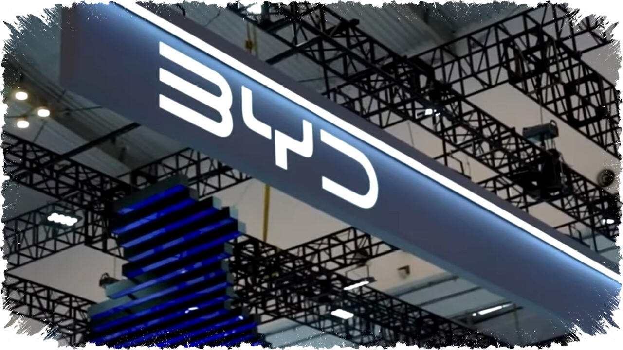 Tesla Kehilangan Tahta Mobil Listrik Dunia Saat BYD Menggebu Menjadi Raja Baru dengan Penjualan Melonjak Drastis