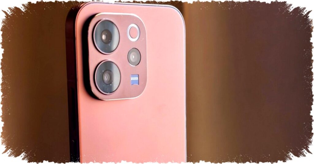Vivo V70 Elite: Layar 120Hz AMOLED, Kamera ZEISS 50MP, dan Snapdragon 8s Gen 3—Kesan Pertama Smartphone Premium yang Nyaman Digenggam!