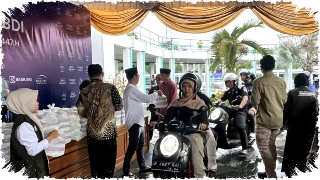 UMY Ledakkan Semangat Ramadhan 1447H dengan Ribuan Takjil dan Tebar Kurma: Siapa Sangka Kampus Bisa Seramah Ini?