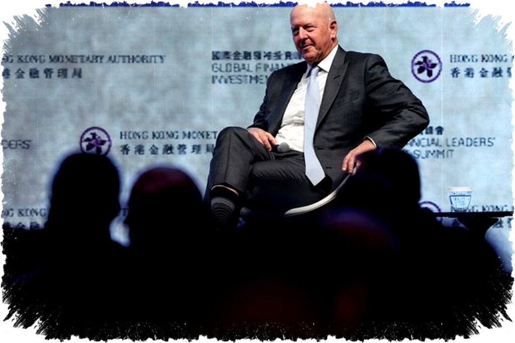 Goldman Sachs dan CEO Nasdaq Berkumpul di Mar-a-Lago, Forum Crypto Trump Bersinar di Tengah Kontroversi Etika dan Kepentingan Bisnis Keluarga Trump