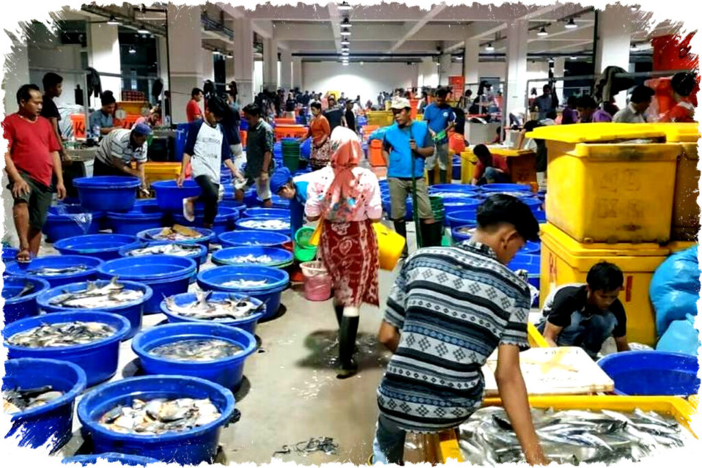 Indramayu Kuasai 32,9% Produksi Ikan Jabar 2026: Strategi Cerdas Atasi Cuaca Ekstrem dan Tekan Risiko Nelayan Jadi Kunci Sukses!