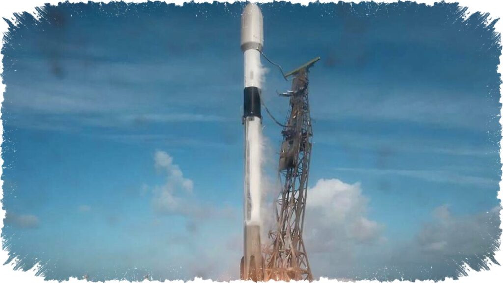 SpaceX Falcon 9 Sukses Luncurkan 24 Satelit Starlink untuk Perluas Jaringan Internet Global