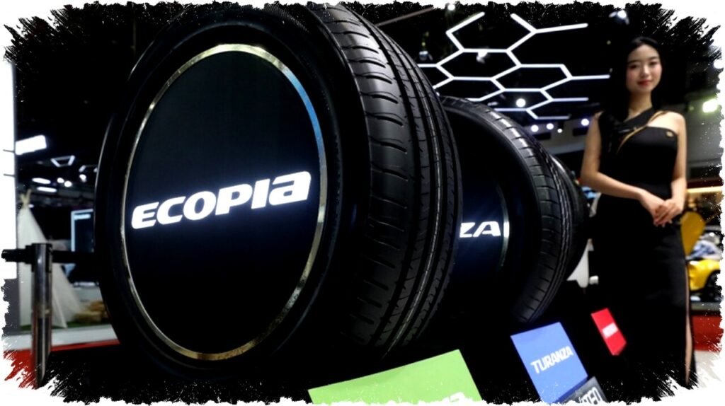 Bridgestone Luncurkan Ban Ecopia EP300 Teknologi ENLITEN untuk Innova Zenix di IIMS 2026