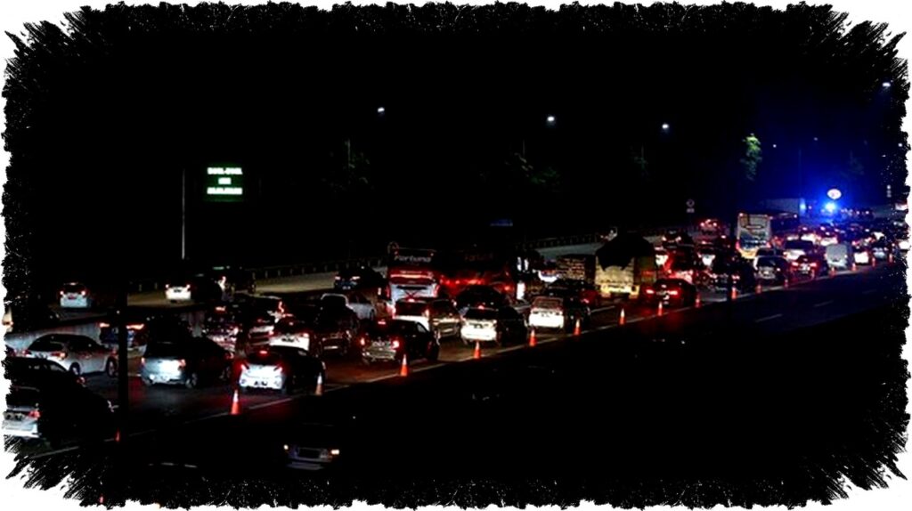 Nggak Semua Jalan Tol Ada Lampu, Ini Alasan Desain dan Efisiensi Energi yang Jadi Faktor Utama