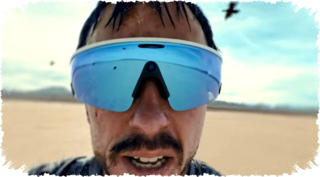 Debut Oakley Meta di Super Bowl dengan Iklan Sinematik, Tampilkan AI Glasses Canggih Atlet
