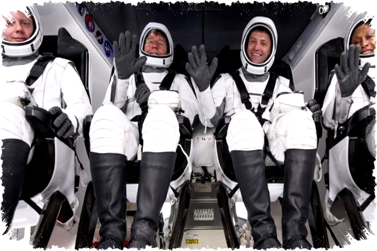 NASA Rencanakan Izinkan Astronaut Gunakan Smartphone Saat Bertugas di Luar Angkasa