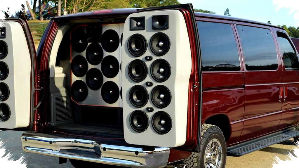 Pengeras Musik di Mobil Bisa Mahal, Dari Sekolah Hingga Ruang Sidang