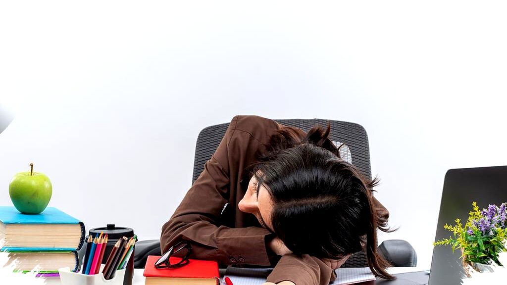 Post-Holiday Blues Mengancam Produktivitas, Begini Cara Mengembalikan Mood Kerja Setelah Libur Lebaran!