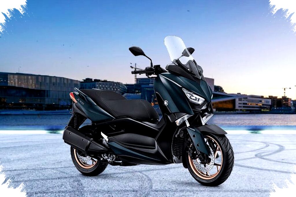 Yamaha XMAX 250 Siap Diajak Touring Jauh, Nyaman di Badan Canggih di Fitur