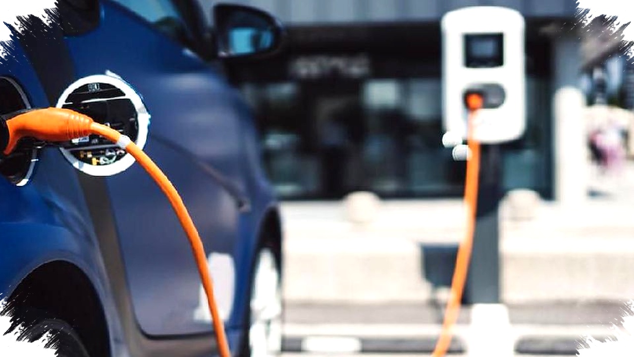 Negara Kecil Sri Lanka Larang Ngecas Mobil Listrik Malam Hari, Energi Surya Jadi Solusi Darurat!