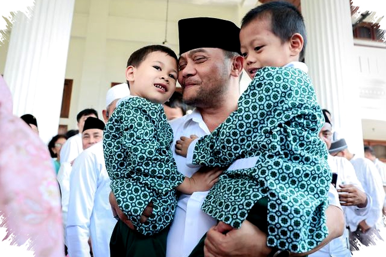 Gubernur Jateng Gendong Anak Panti dan Difabel, Lebaran Penuh Haru dan Kesetaraan di Wisma Perdamaian