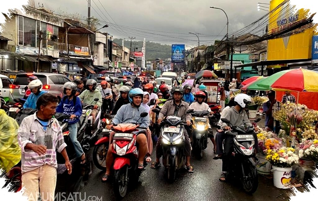 Arus Mudik Sukabumi Padat Lancar Mengalir Tanpa Hambatan, Kapolda Jabar Pastikan Puncak Sudah Lewat