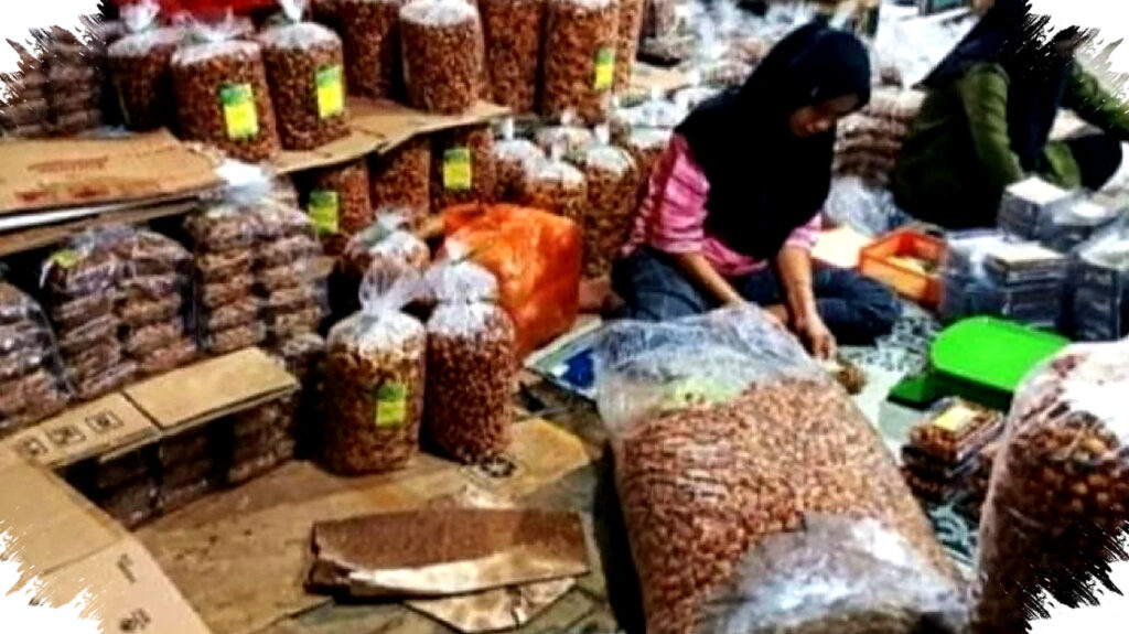 Penjualan Pisang Gulung Wijen Naik Tajam Menjelang Momen Lebaran, Permintaan Meningkat