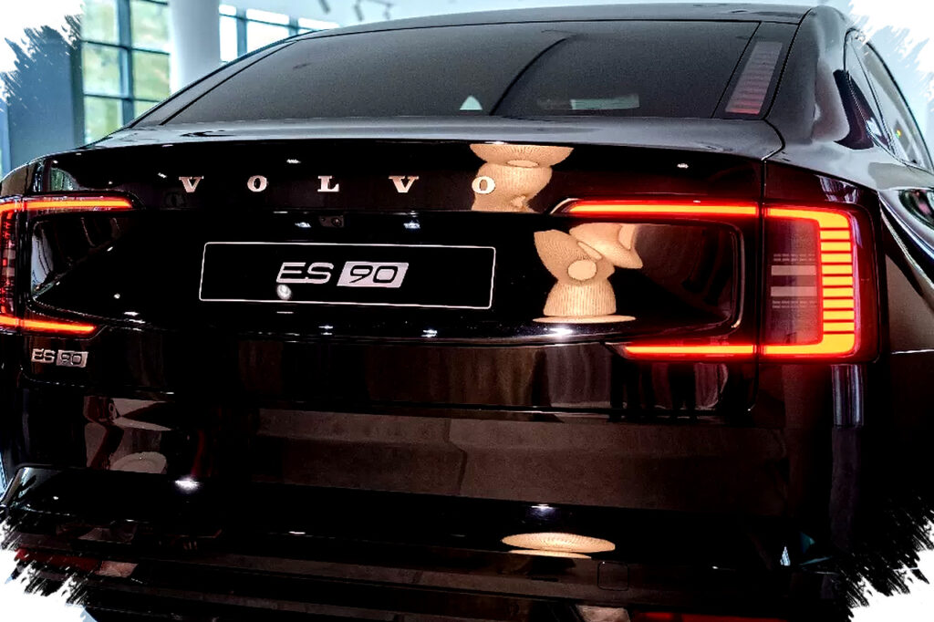 Volvo ES90 Resmi Mengaspal di Indonesia, Sedan Listrik Mewah dengan Jarak Tempuh 661 Km dan Harga Rp2,1 M