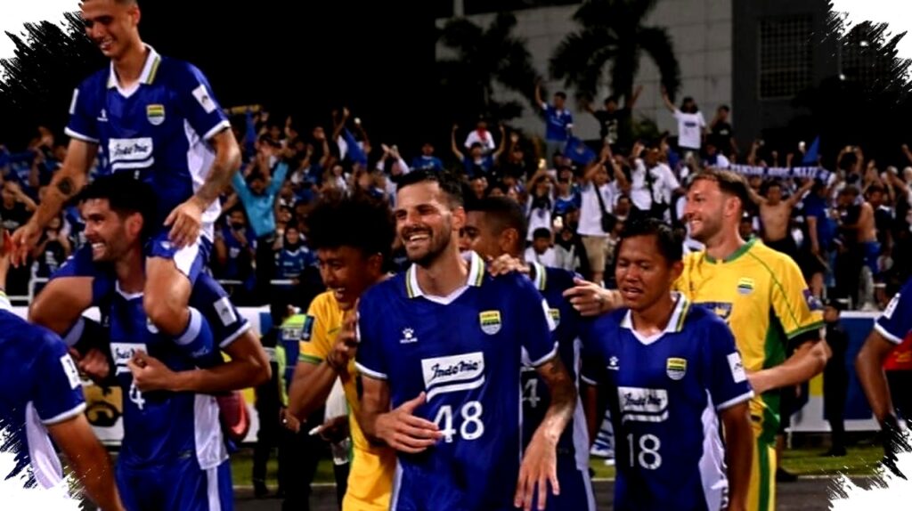 Strategi Umuh Muchtar Hadapi Borneo FC, Persib Bandung Siap Berjuang di Markas Lawan