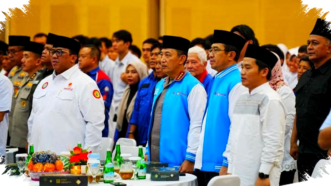 Kapolri dan KSPSI Jabar Gelar Silaturahmi Ramadhan, Bagikan 2.000 Paket Sembako Untuk Buruh dan Anak Yatim