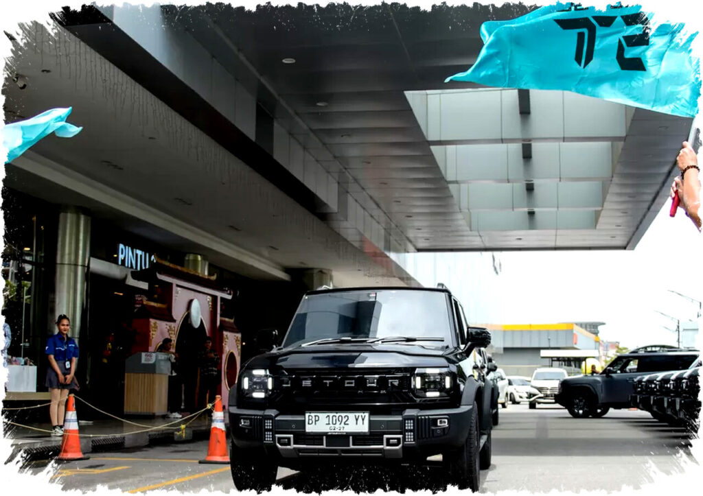 JETOUR Serahkan 12 Unit T2 ke Konsumen Batam, Bukti Nyata Ekspansi Gencar di Wilayah Barat Indonesia