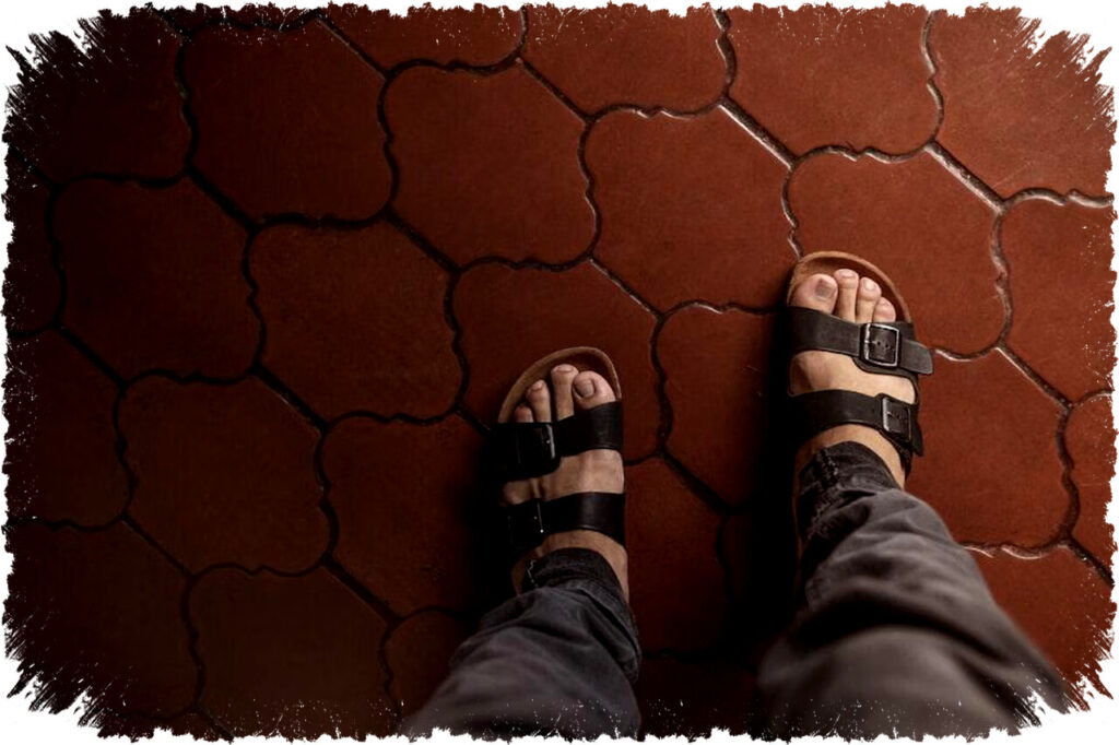 4 Pilihan Sandal Slip On Super Nyaman untuk Tarawih, Bikin Ibadah Tanpa Gangguan dan Praktis Dalam Sekejap!